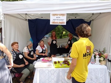 Piknikowo i sportowo z Województwem Łódzkim w Uniejowie, 